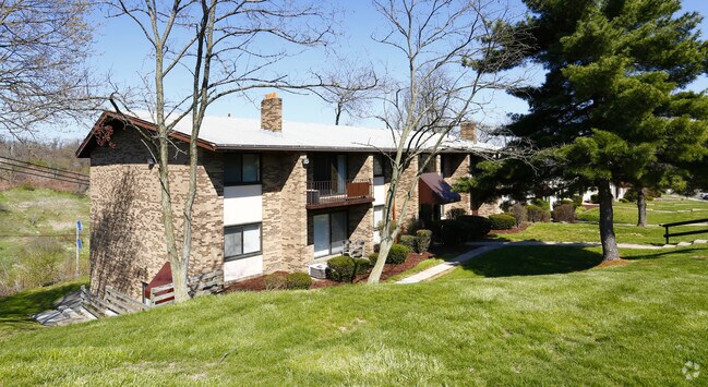 Hyland Hills Apartments