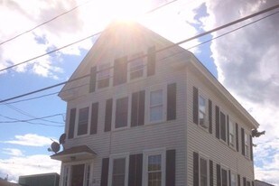 84 Pike St Biddeford ME Apartments