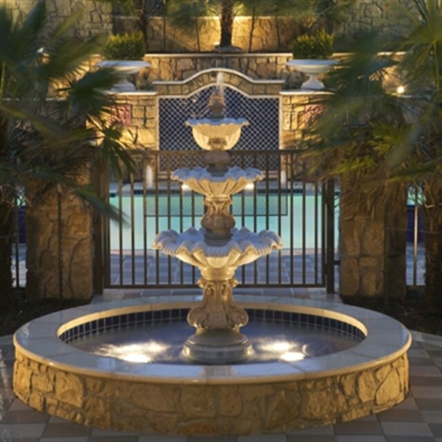 Estancia Townhomes Apartments