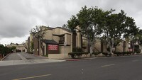 Costa Mirage Apartments