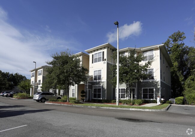 Cypress Pointe Apartments