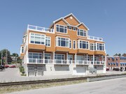 The Waters Edge Apartments