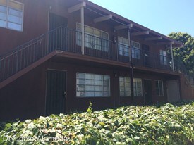 2 Bedroom Condo Unit for Rent $1700