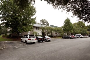 Sawbranch Apartments