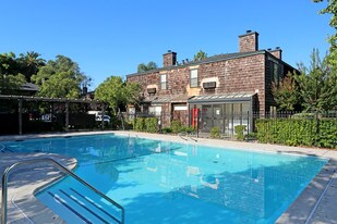 Country Club Village Apartments