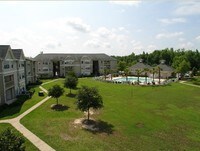 Fox Run Apartments