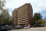 Bryn Mawr Suites Apartments