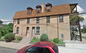201 Blackhawk St Swissvale PA Apartments