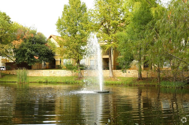 The Boulevard At Town Lake Apartments