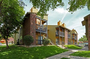 Northpointe Village Apartments