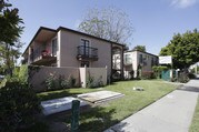 Victoria Townhouses Apartments