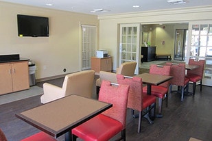 Furnished Studio – Fremont - Newark Apartments