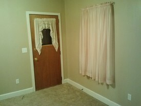 205 Spring St Lewistown PA Apartments