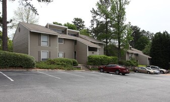 Silver Oaks Apartments