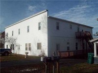 4949 Ridge Rd Apartments