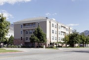 Colonial Court Apartments I
