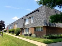 Tomlinson Court Apartments