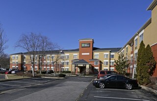 Furnished Studio – Newark - Christiana - W... Apartments