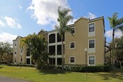 Bella Vista Apartments at Boca Del Mar