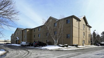 Furnished Studio – Cleveland - Great North... Apartments