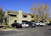 Cheyenne Crest Apartments
