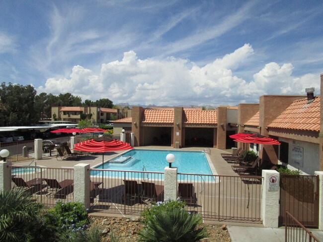 Summerhill Pointe Apartments