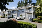 Bradley Park Apartments
