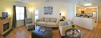 White Oak Apartments