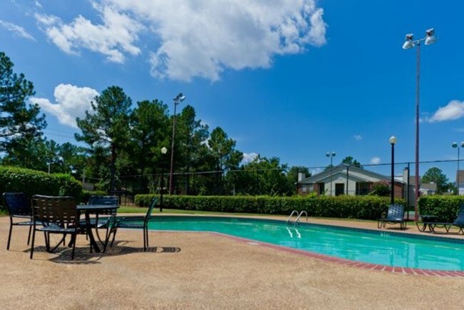 Legacy at the Parkway Apartments