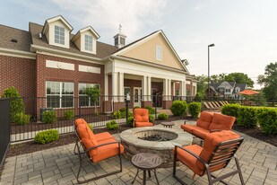 Almaville Farms at Seven Oaks Apartments