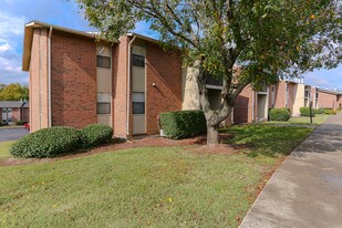 Hillhurst Apartments
