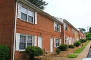 Oxford Square Townhomes Apartments