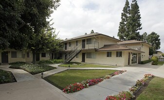City Plaza Apartments