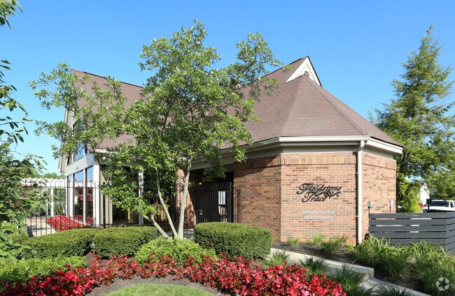 Fieldstone Trace Townhouses Apartments
