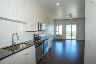 Oxford Station Apartments