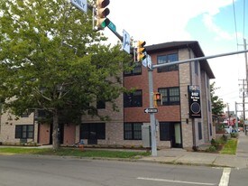 602-612 W Seneca St Apartments