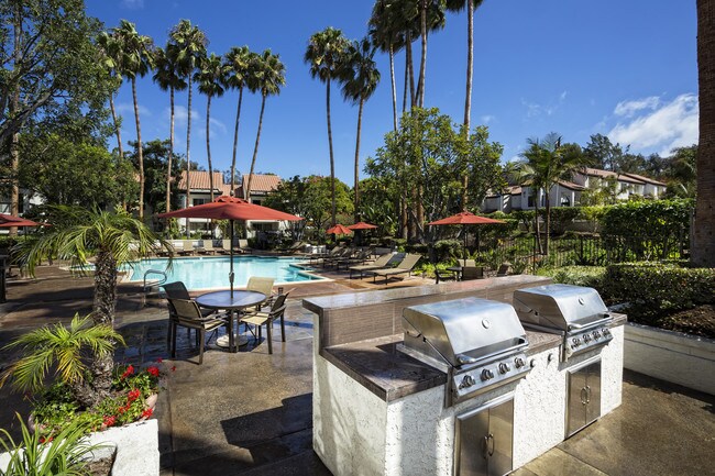 Avana San Clemente Apartments