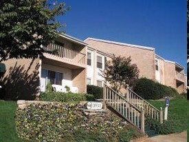 Meadow Green Apartments