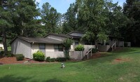 Willow Creek Apartments