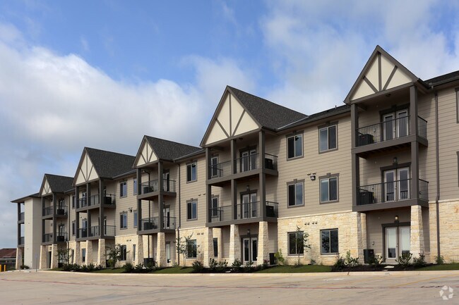 Eagle Heights Pleasanton Apartments