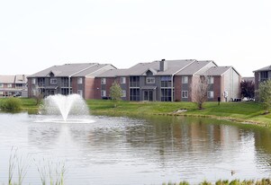 Keeneland Crest Apartments