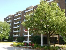 Huntington Green Apartments