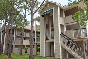Cobblestone at Essen Apartments