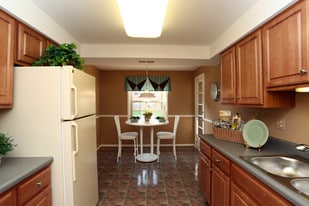 Cromwell Valley Apartments
