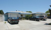 3262-3266 Locke Dr Apartments