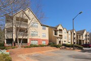 Lealand Place Apartments