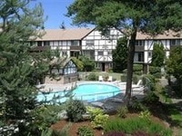 Cambridge Square Apartments