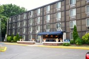 Academia Suites Apartments