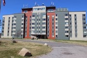Mount Royal Manor Apartments