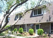 Franklin Square Townhomes Apartments